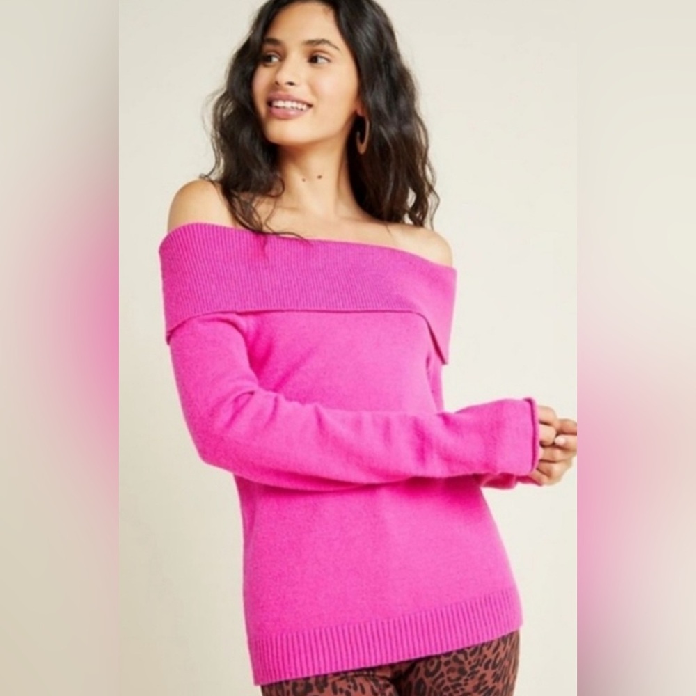 Anthropologie Shelby Sweater off shoulder size Small Excellent condition